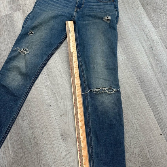 ollister High Rise Jean Legging Size 5 / 27 Distressed Raw Hem Skinny Jeans - Picture 3 of 10